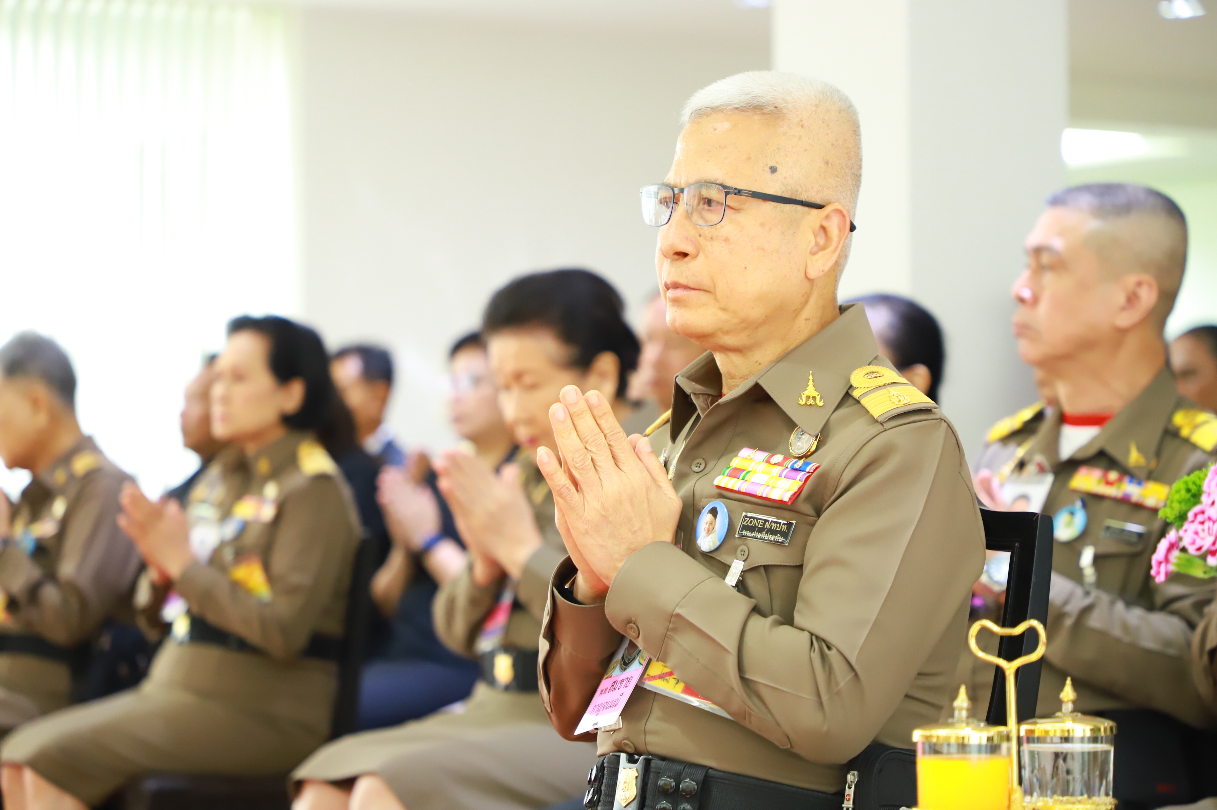 title - ส.ป.ก. เข้าร่วมพิธีเจริญพระพุทธมนต์บำเพ็ญพระราชกุศล ถวายความอาลัยแด่ สมเด็จพระนางเจ้าสิริกิติ์ พระบรมราชินีนาถ พระบรมราชชนนีพันปีหลวง และสมเด็จพระเจ้าลูกเธอ เจ้าฟ้าพัชรกิติยาภา นเรนทิราเทพยวดี กรมหลวงราชสาริณีสิริพัชร มหาวัชรราชธิดา